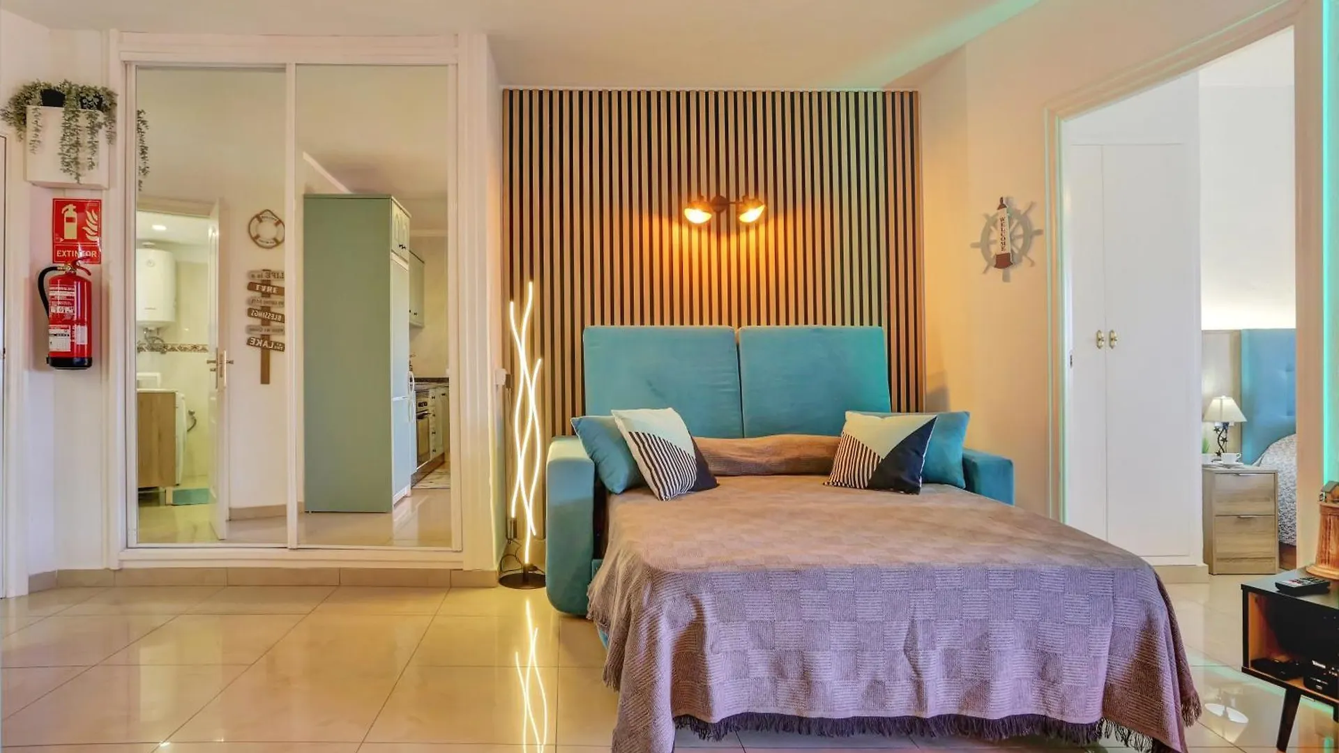 Appartamento Luxory Dreamy Sunset, Seafront, Direct Access To The Promenade,Wifi,Pool,Free Parking Los Cristianos  Spagna