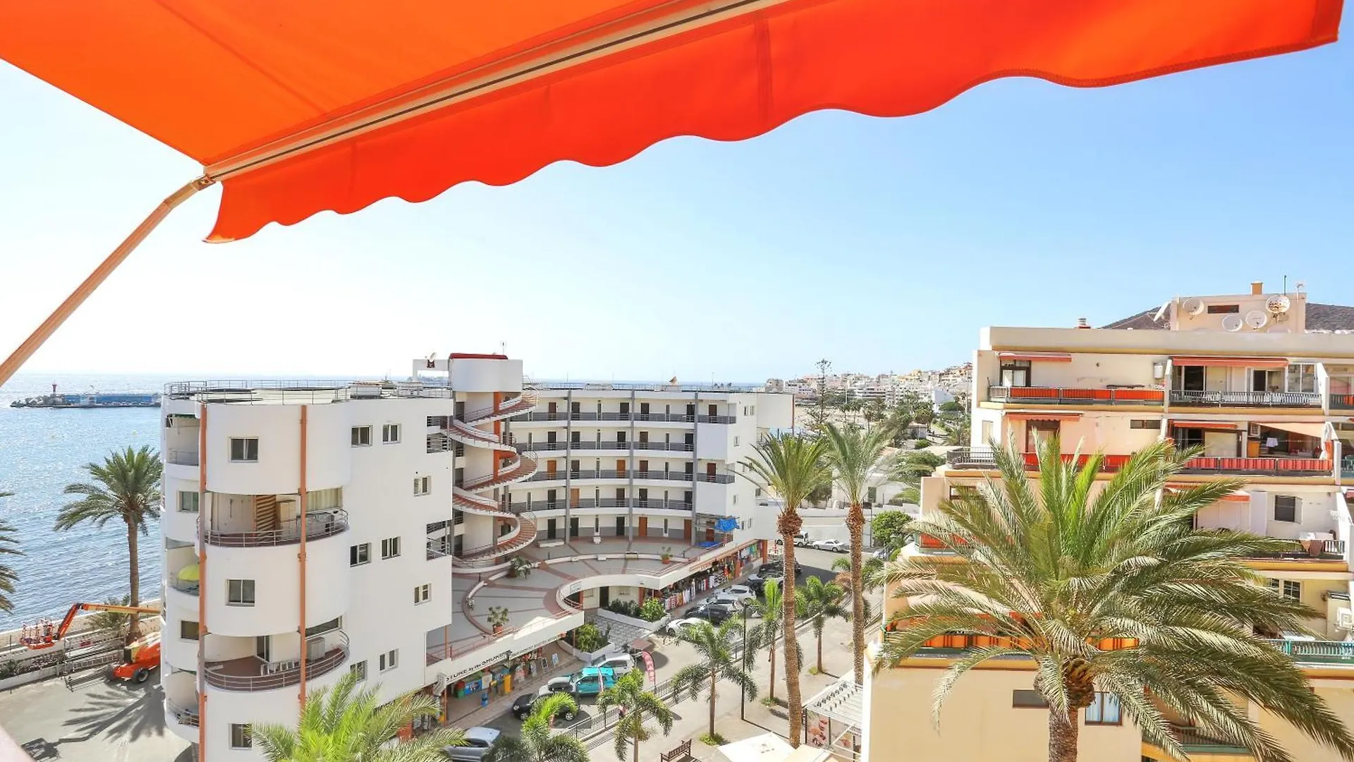Appartamento Luxory Dreamy Sunset, Seafront, Direct Access To The Promenade,Wifi,Pool,Free Parking Los Cristianos  0*, Los Cristianos (Tenerife) Spagna