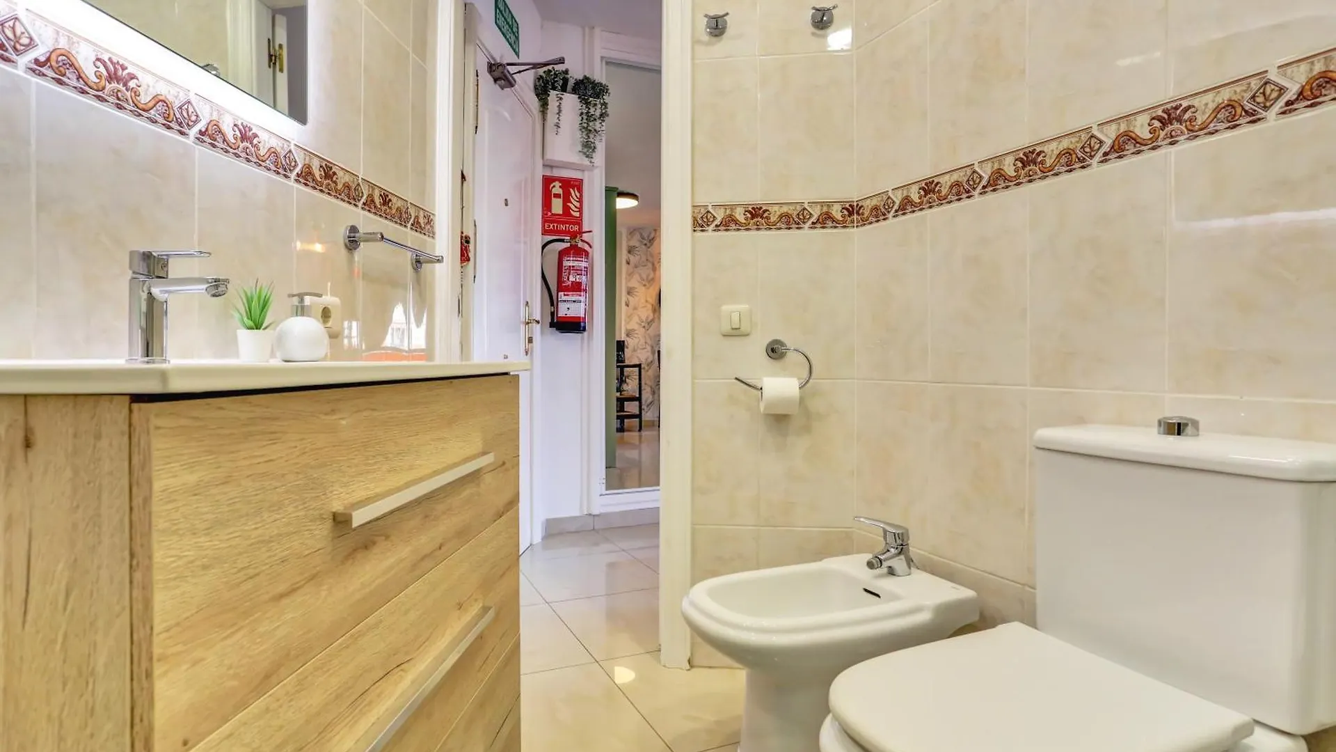 Appartamento Luxory Dreamy Sunset, Seafront, Direct Access To The Promenade,Wifi,Pool,Free Parking Los Cristianos  0*, Los Cristianos (Tenerife) Spagna