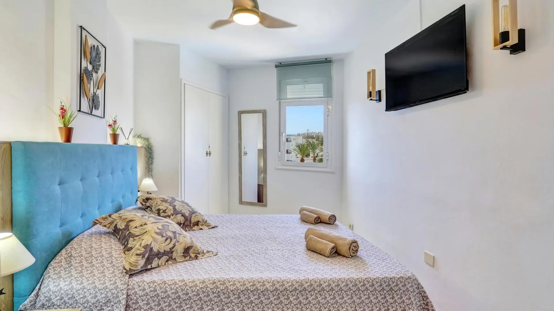 Appartamento Luxory Dreamy Sunset, Seafront, Direct Access To The Promenade,Wifi,Pool,Free Parking Los Cristianos  Spagna